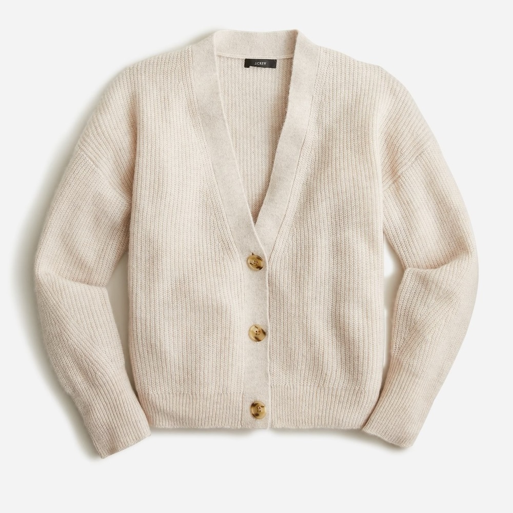 Ribbed v-neck cardigan sweater NWT